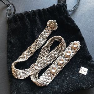 Liquid Metal choker by Sergio Gutierrez